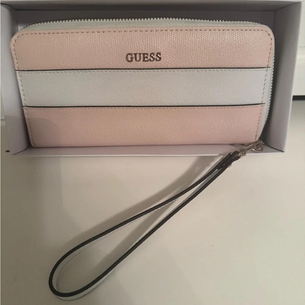 Guess chic wallet
